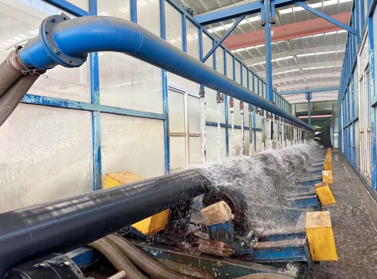 Epoxy anti-corrosion coating — close-up